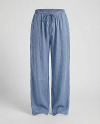 Hellblau