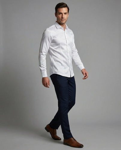 Herren nan tailliertes Satin-Hemd mit Haifischkragen, schmaler Silhouette und abgerundetem Saum