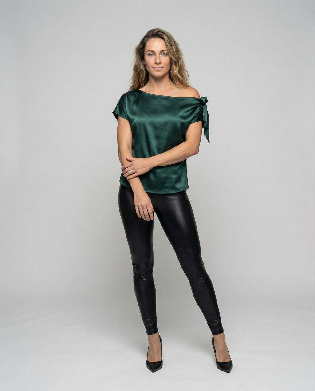 Product 15579252523338 - full_body_front