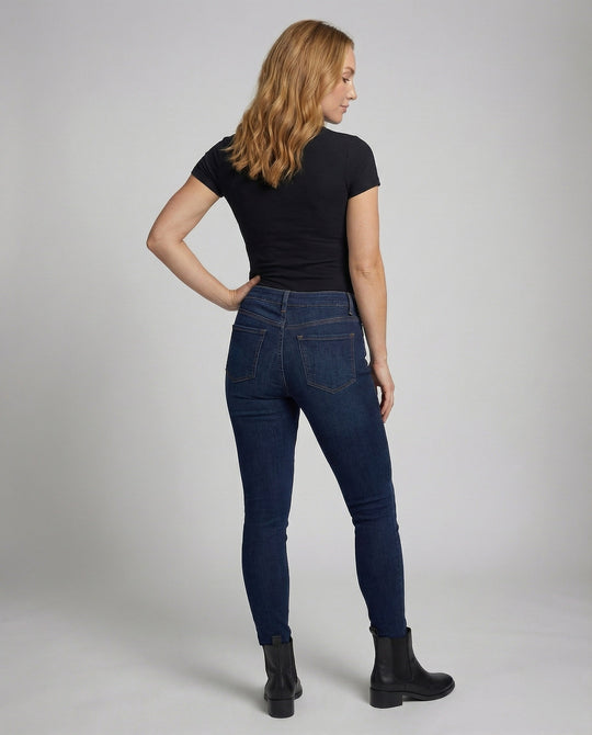Product 15579280408906 - back_view