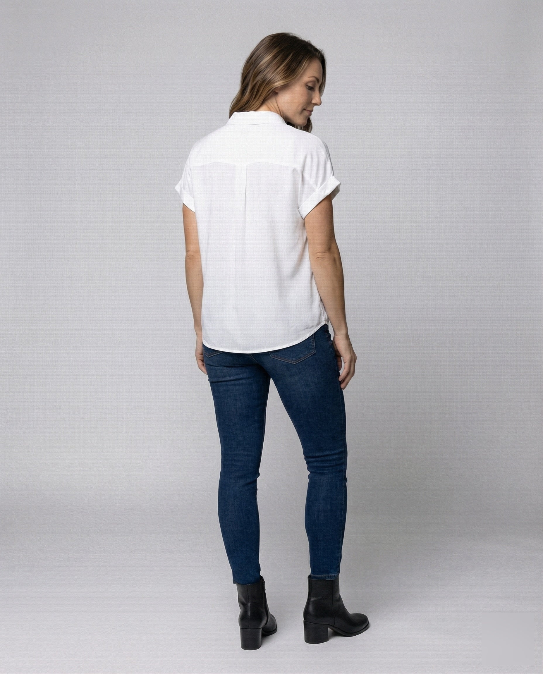 Product 15579295056202 - back_view