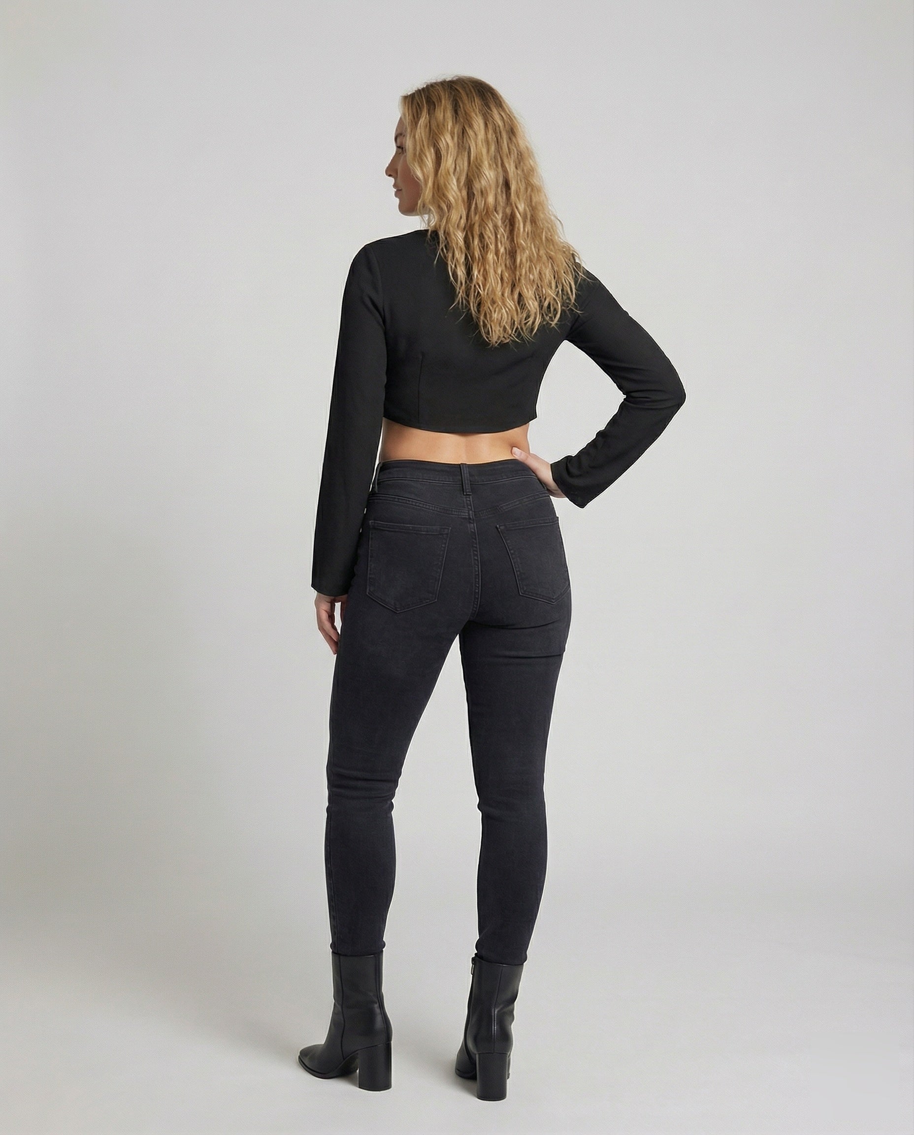 Product 15579319402826 - back_view