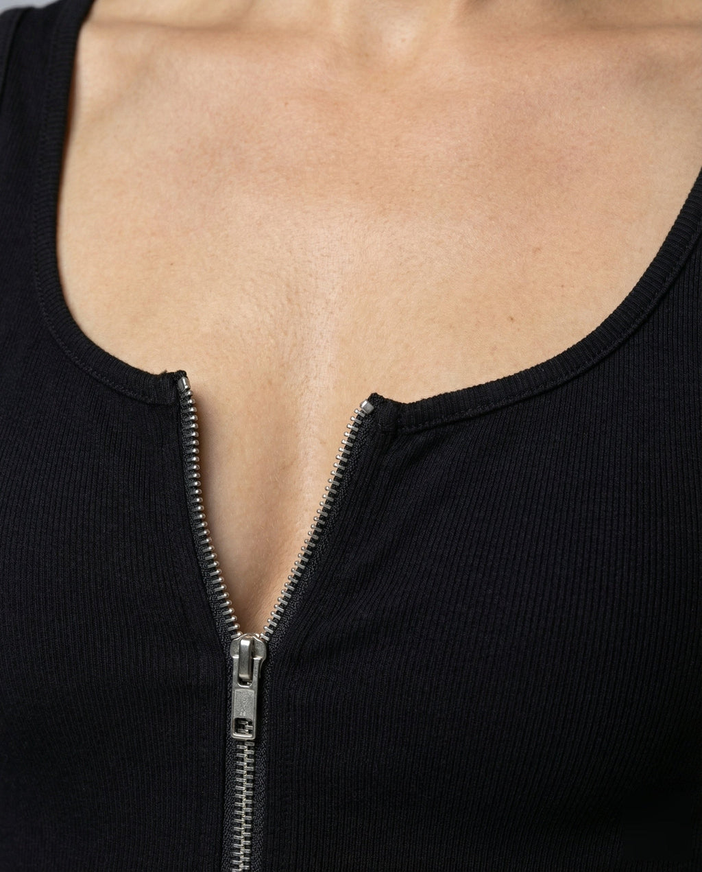 Product 15582307483978 - close_up_detail