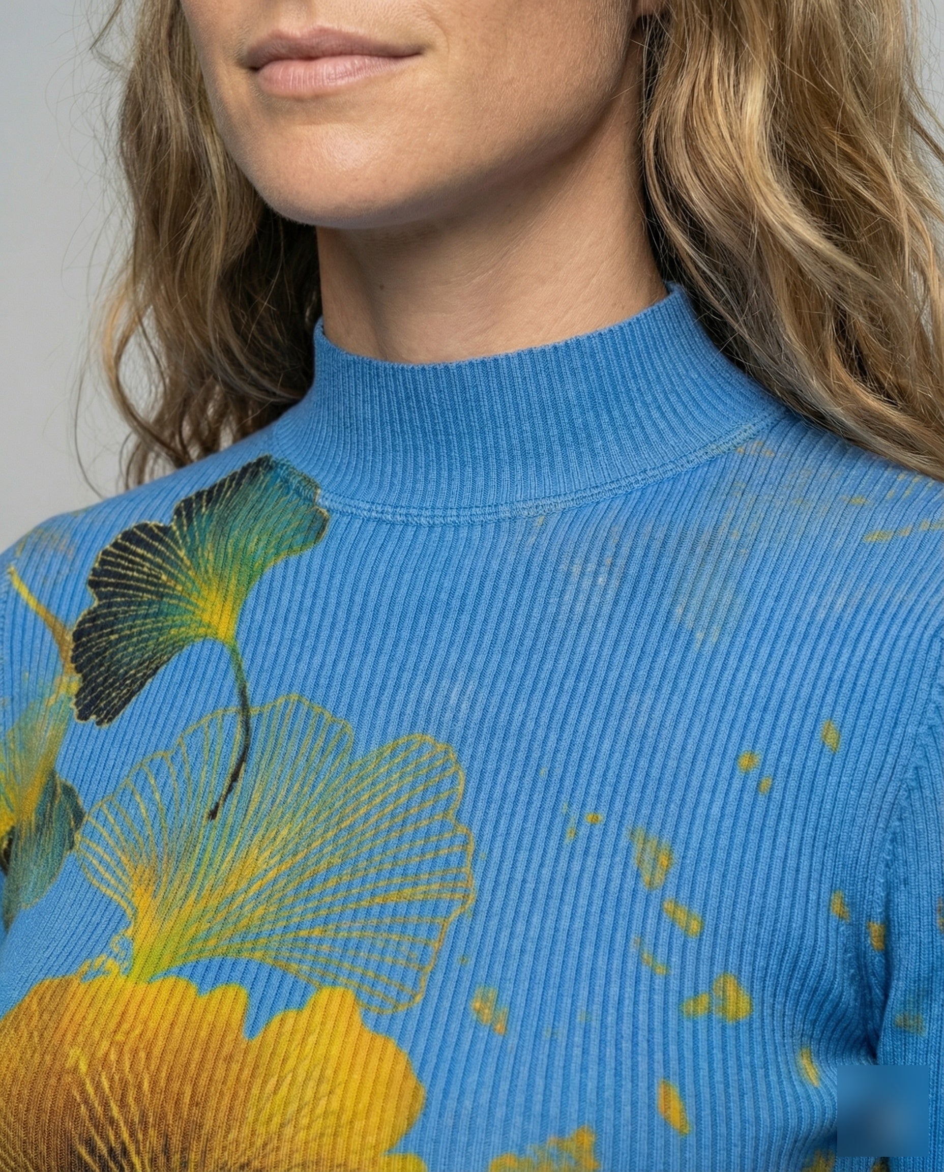 Product 15583514886474 - close_up_detail