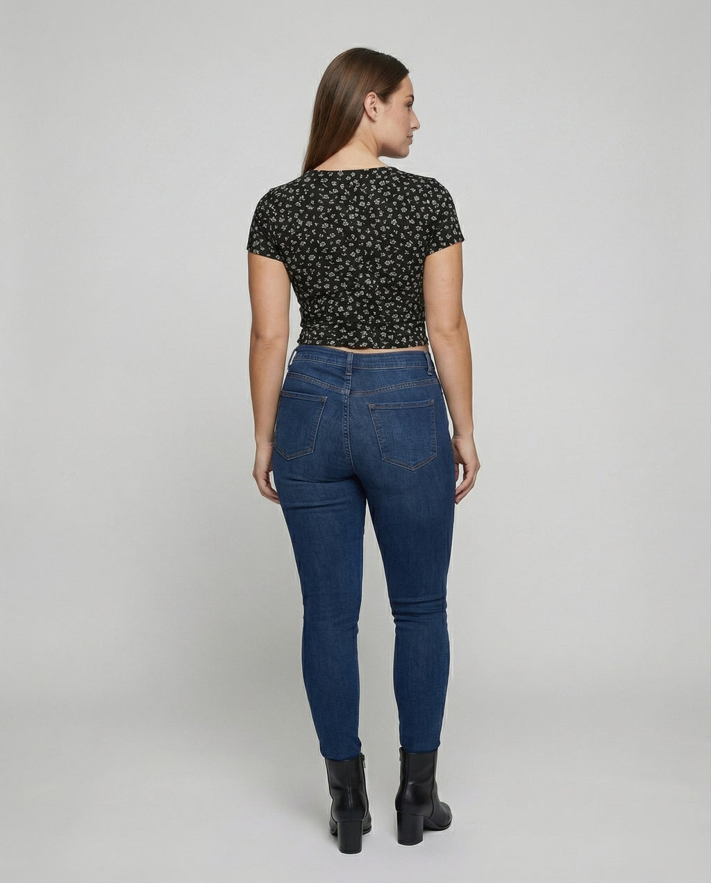 Product 15583515410762 - back_view