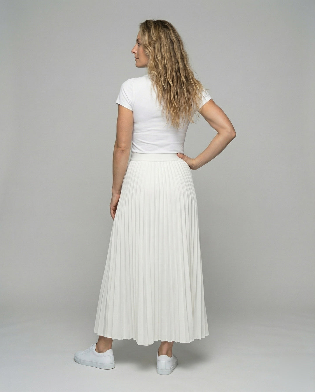 Product 15586968338762 - back_view