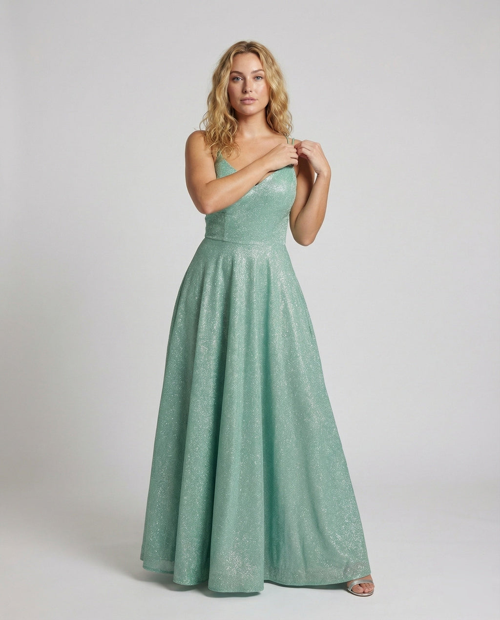 Product 15589094162762 - full_body_front