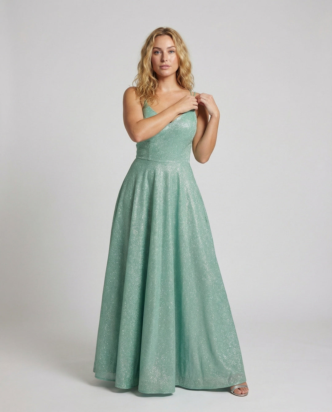 Product 15589094162762 - full_body_front