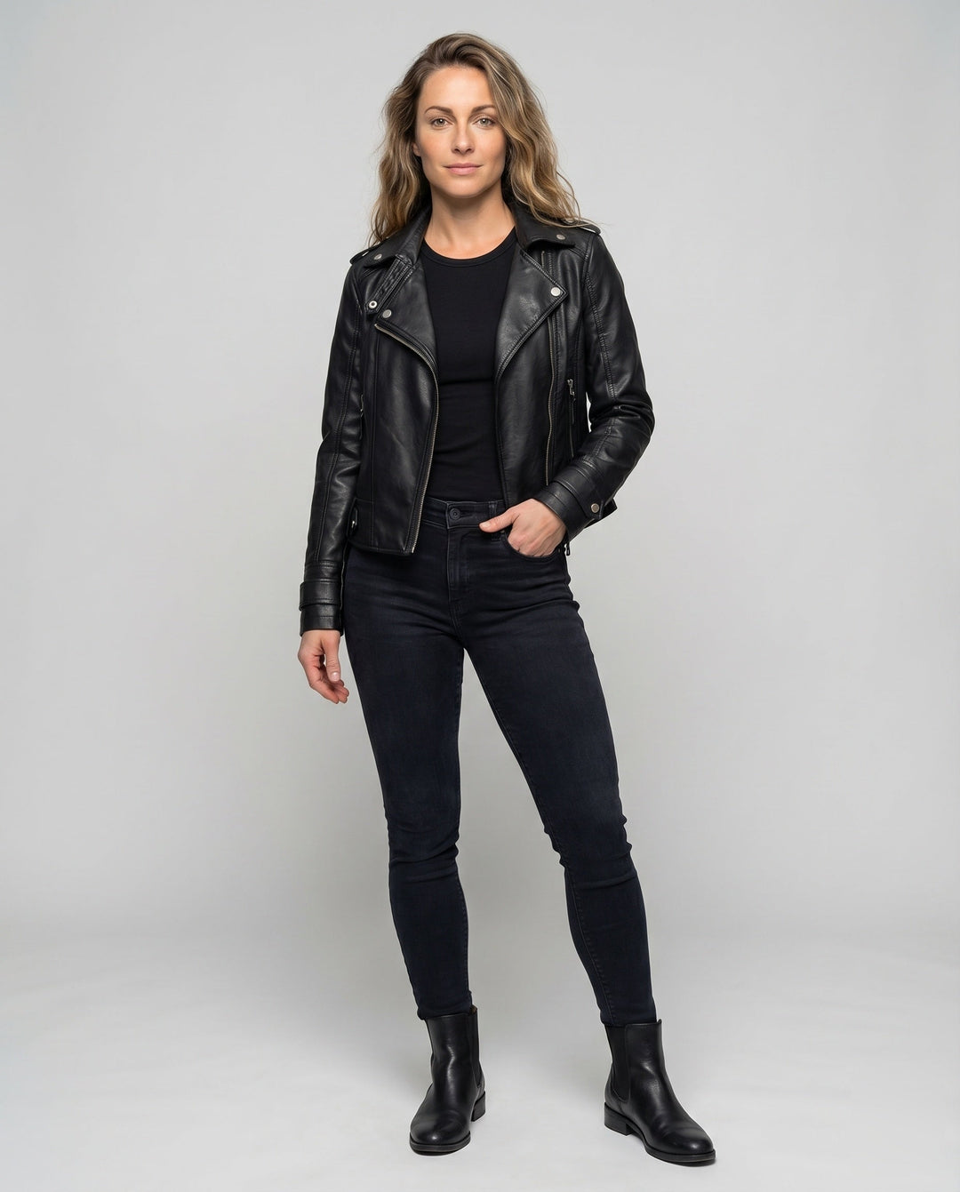Product 15591386284362 - full_body_front
