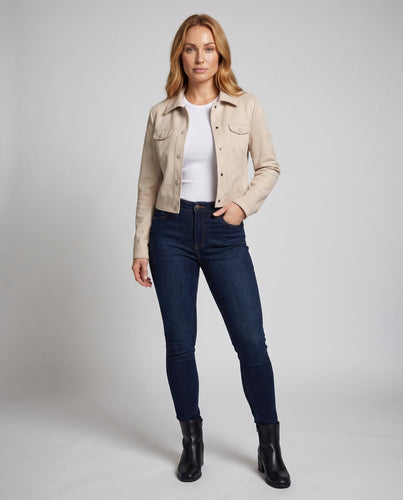Damen Truckerjacke Wildlederoptik Pattentaschen Druckknopfleiste