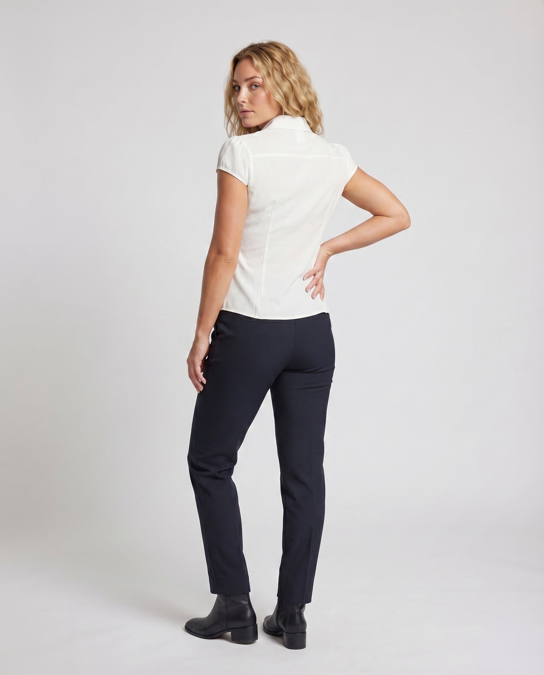 Product 15594000941386 - back_view