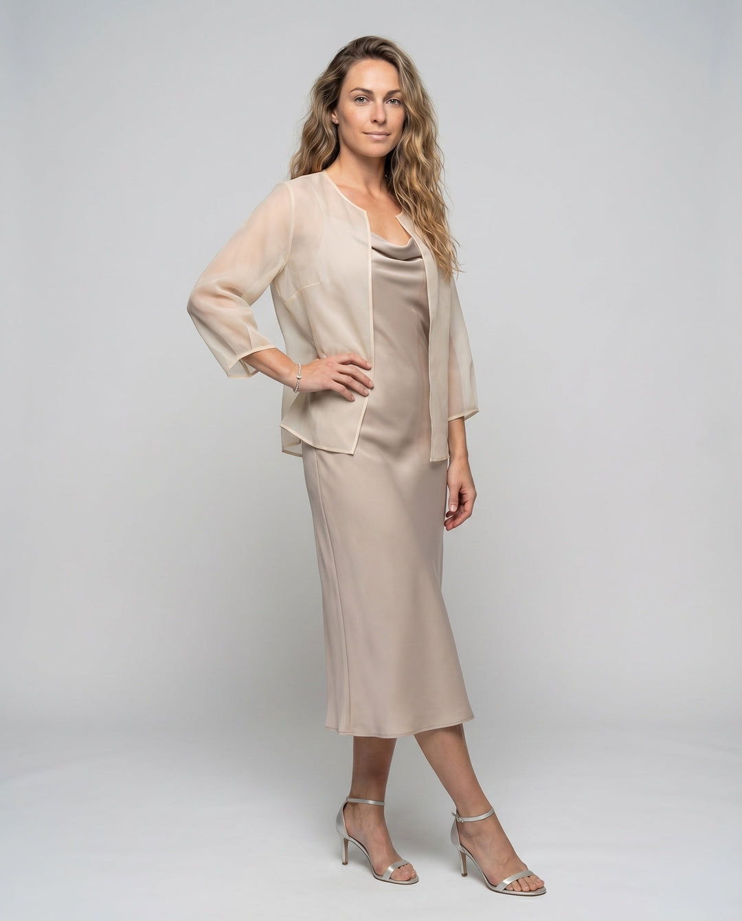Product 15598209401162 - full_body_front
