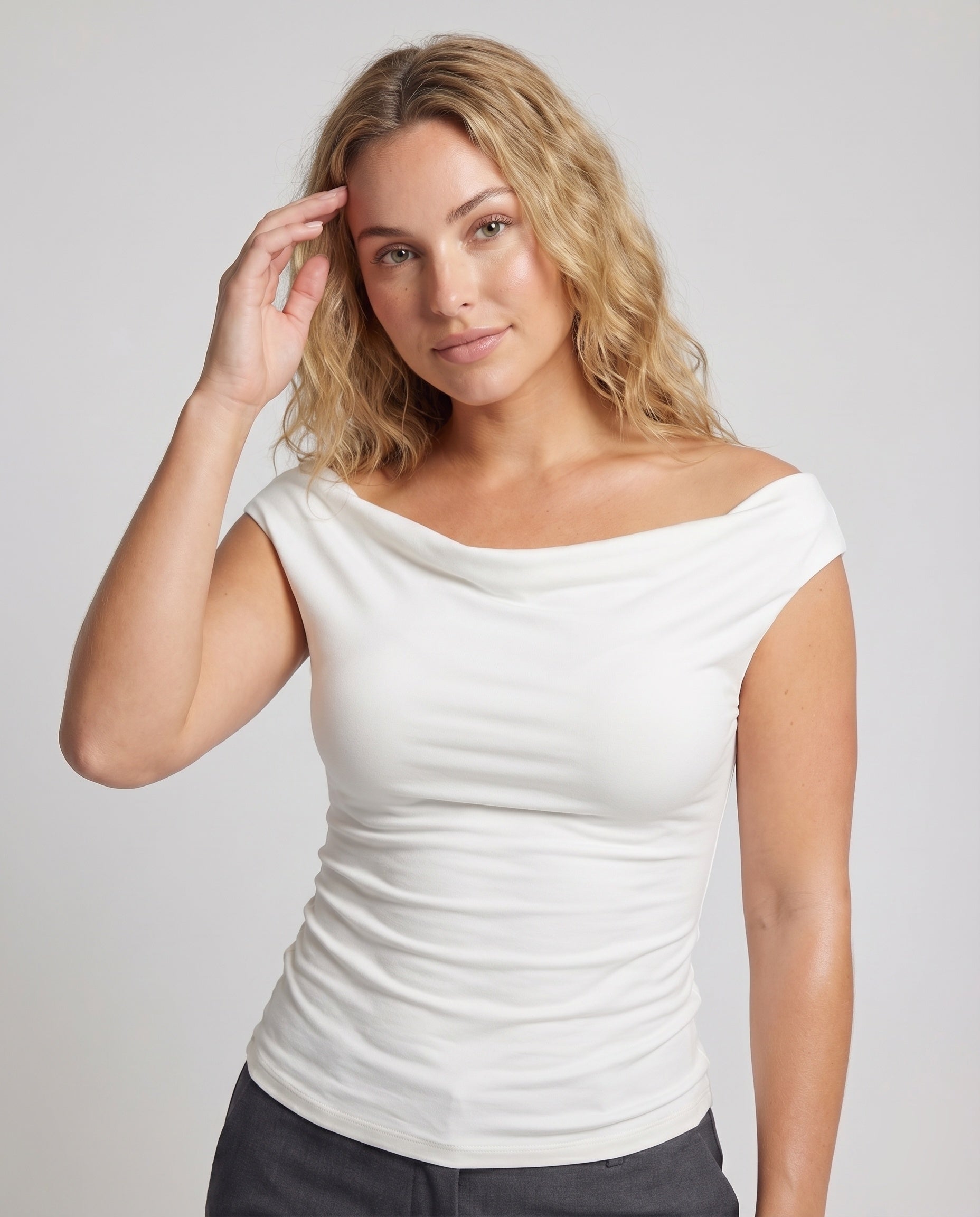 Product 15606907044170 - upper_body