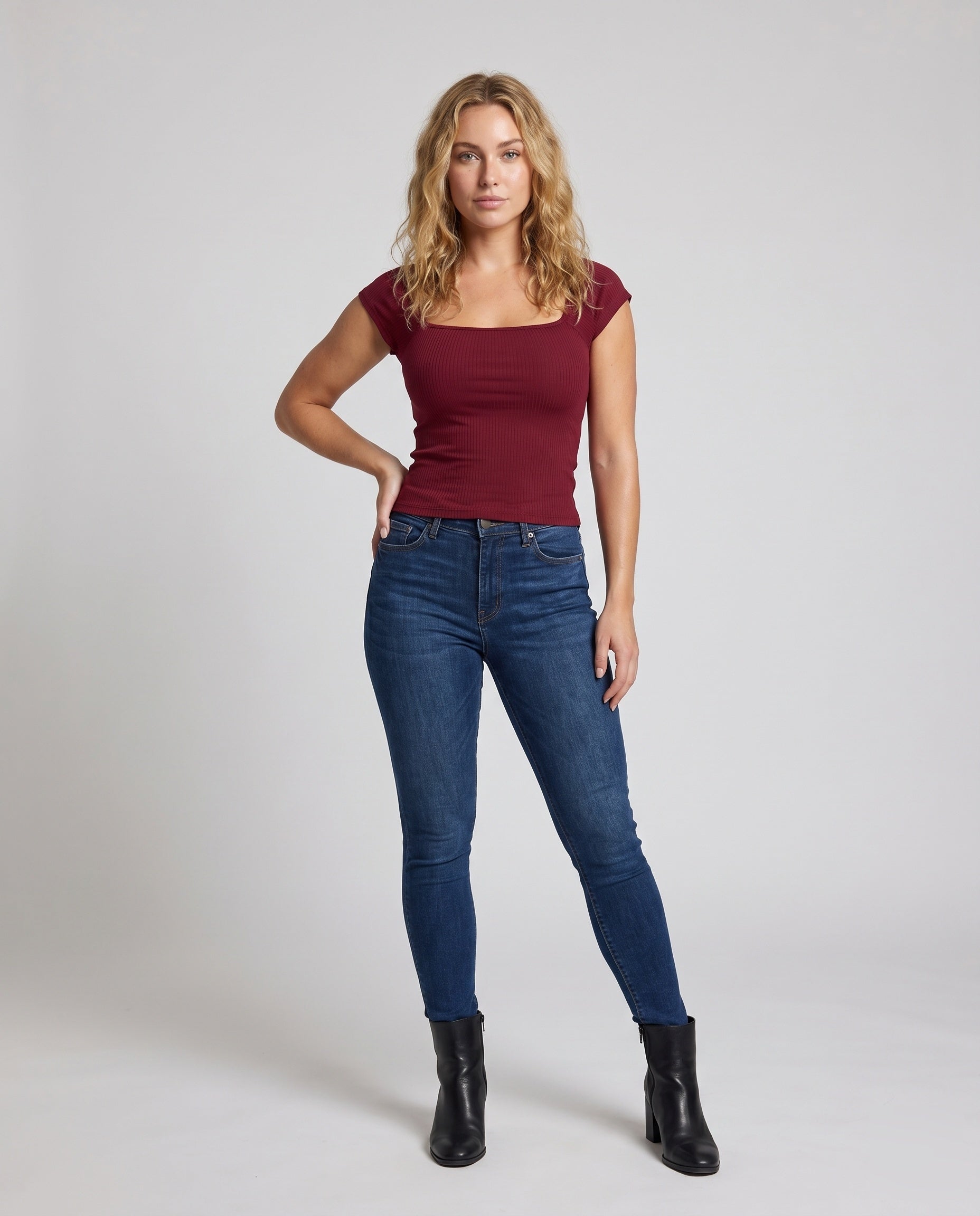 Product 15606913532234 - full_body_front