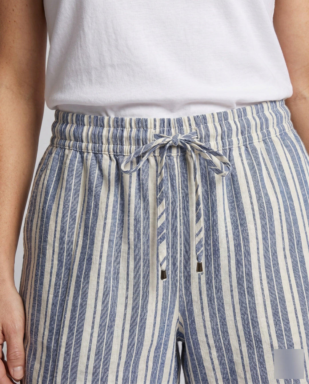 Product 15606923100490 - close_up_detail