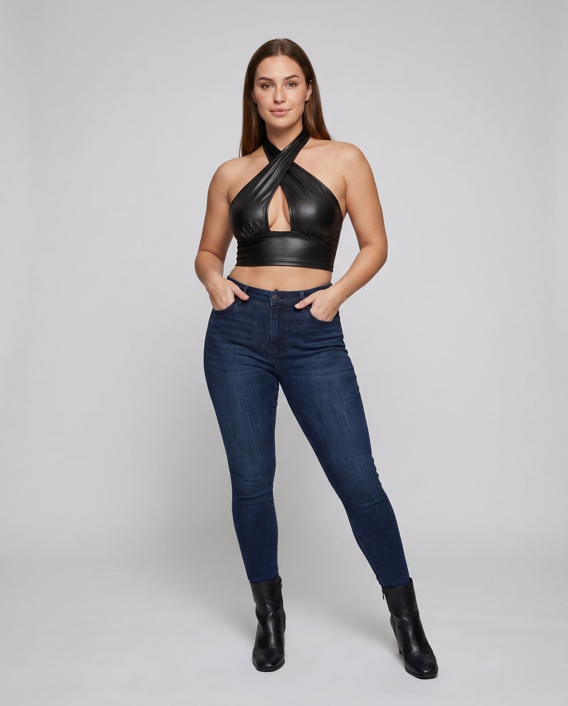 Product 15606965240138 - full_body_front