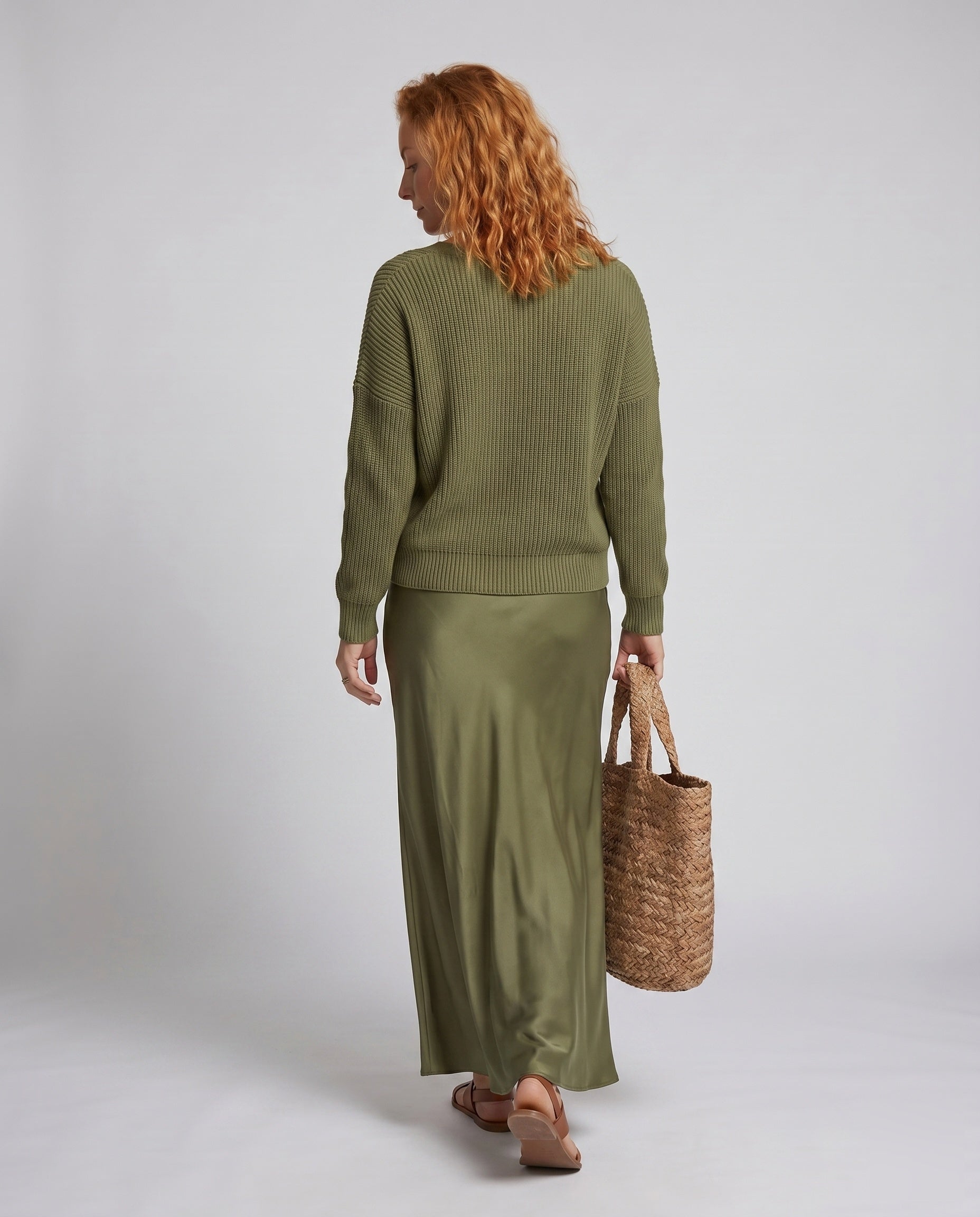 Product 15609329058122 - back_view