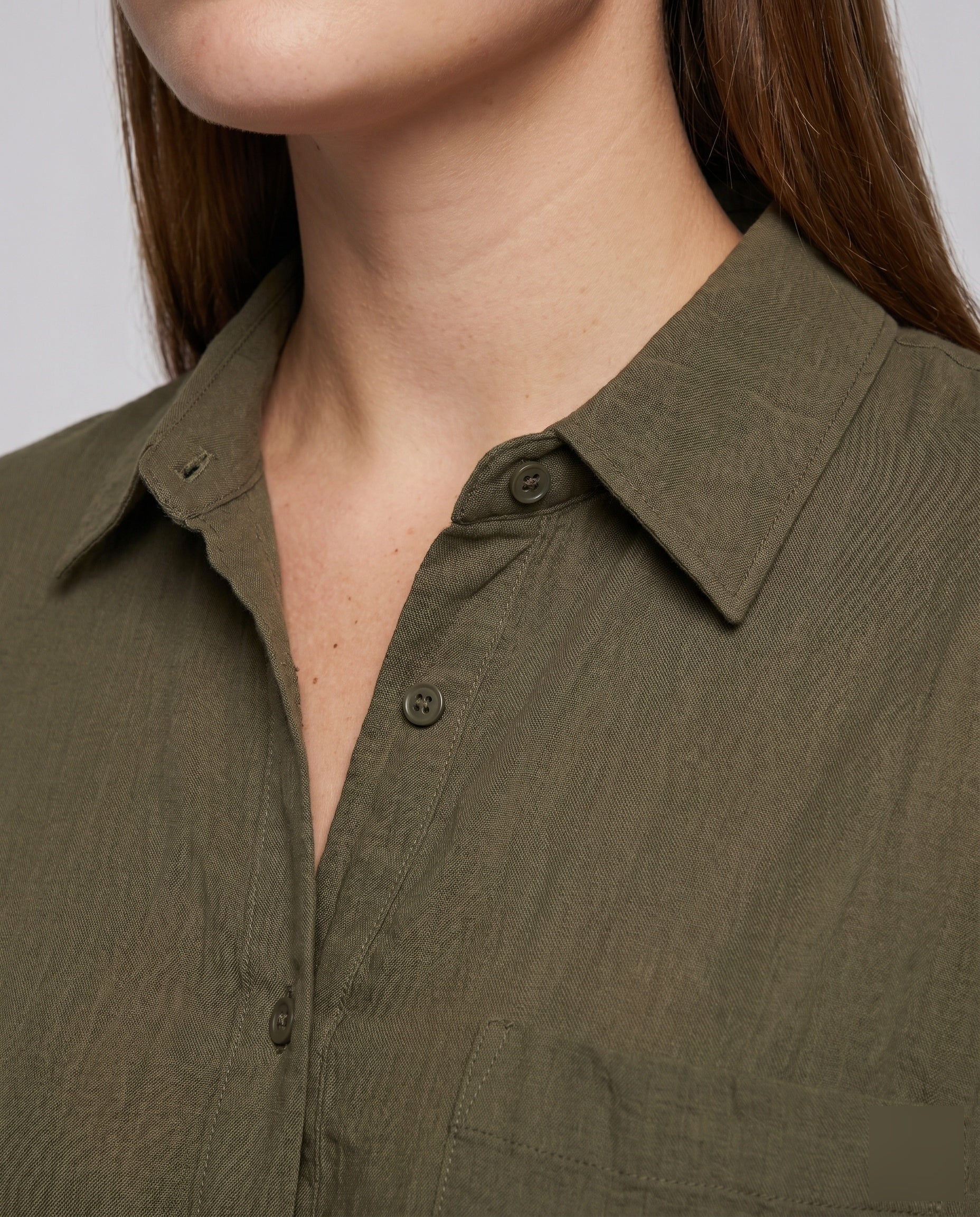 Product 15611858420042 - close_up_detail