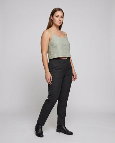 Damen luftiges Leinen-Top mit schmalen Trägern und lässigem Schnitt