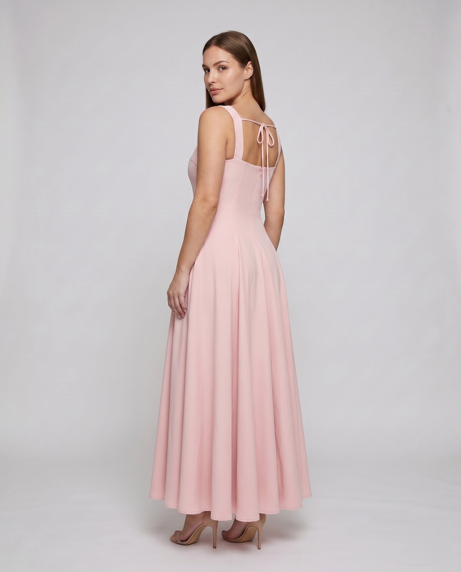 Product 15613833740618 - back_view