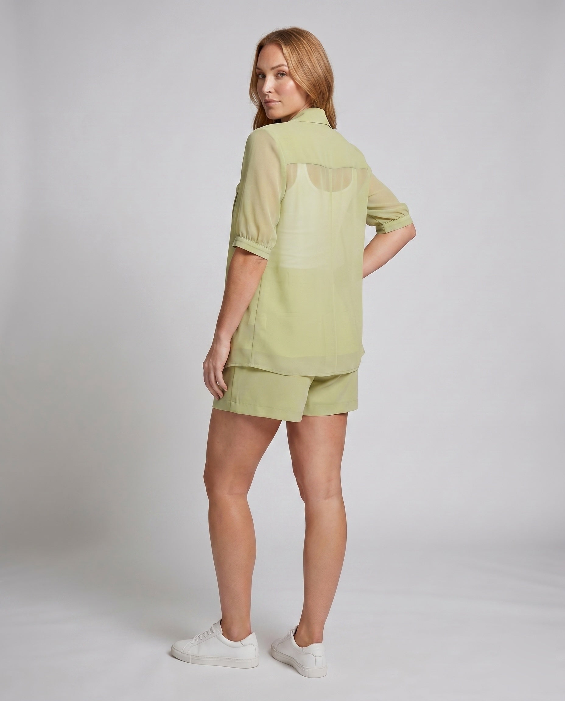 Product 15616786825546 - back_view