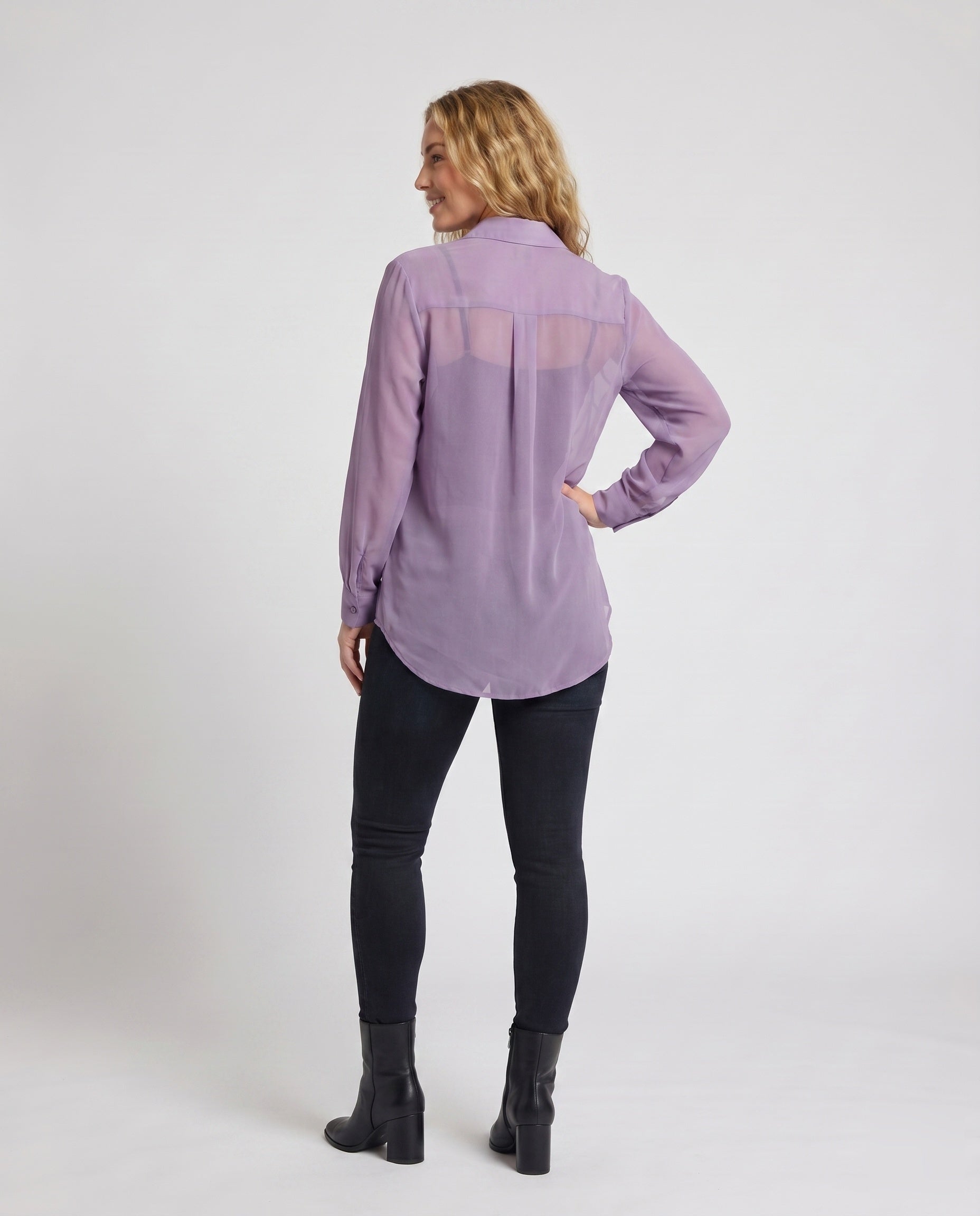 Product 15616805798218 - back_view