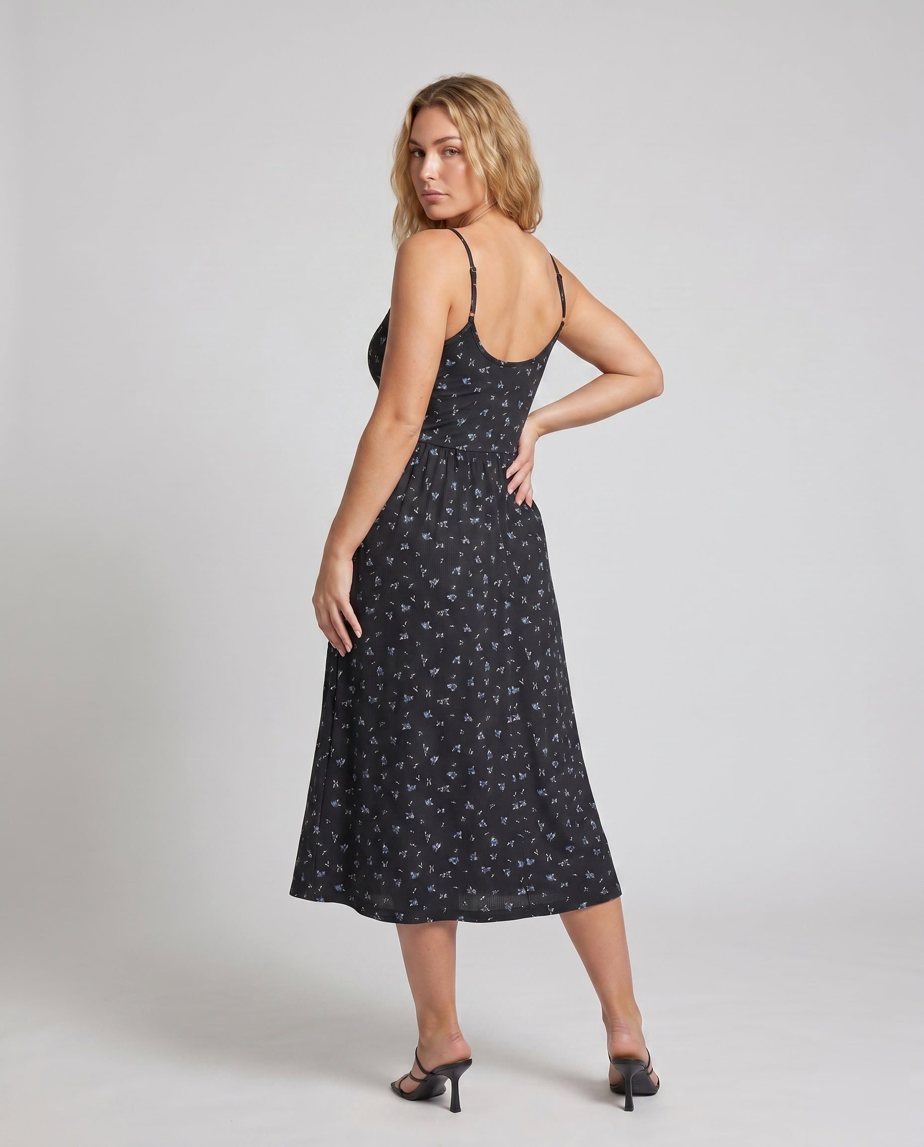 Product 15620225499466 - back_view