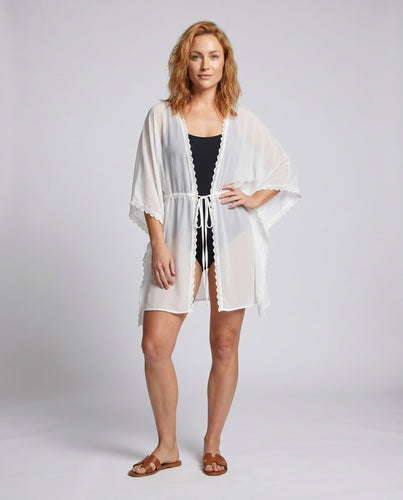 Damen leichter Strandkimono mit romantischer Häkelspitze