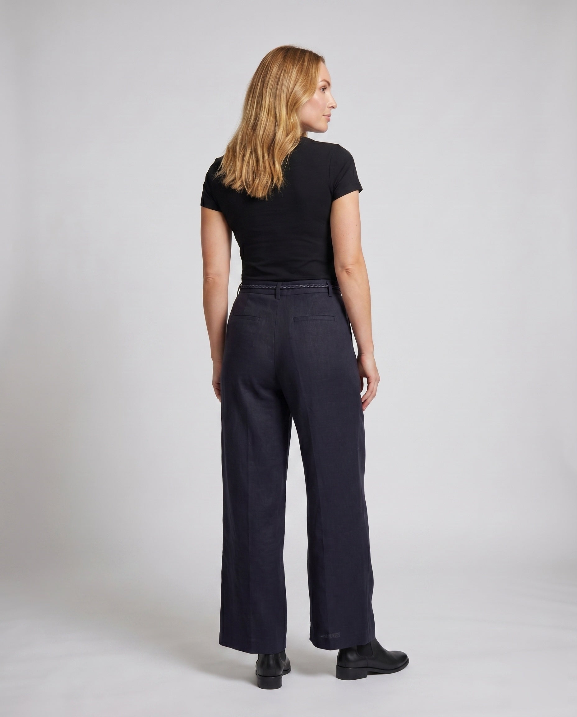 Product 15625053765962 - back_view