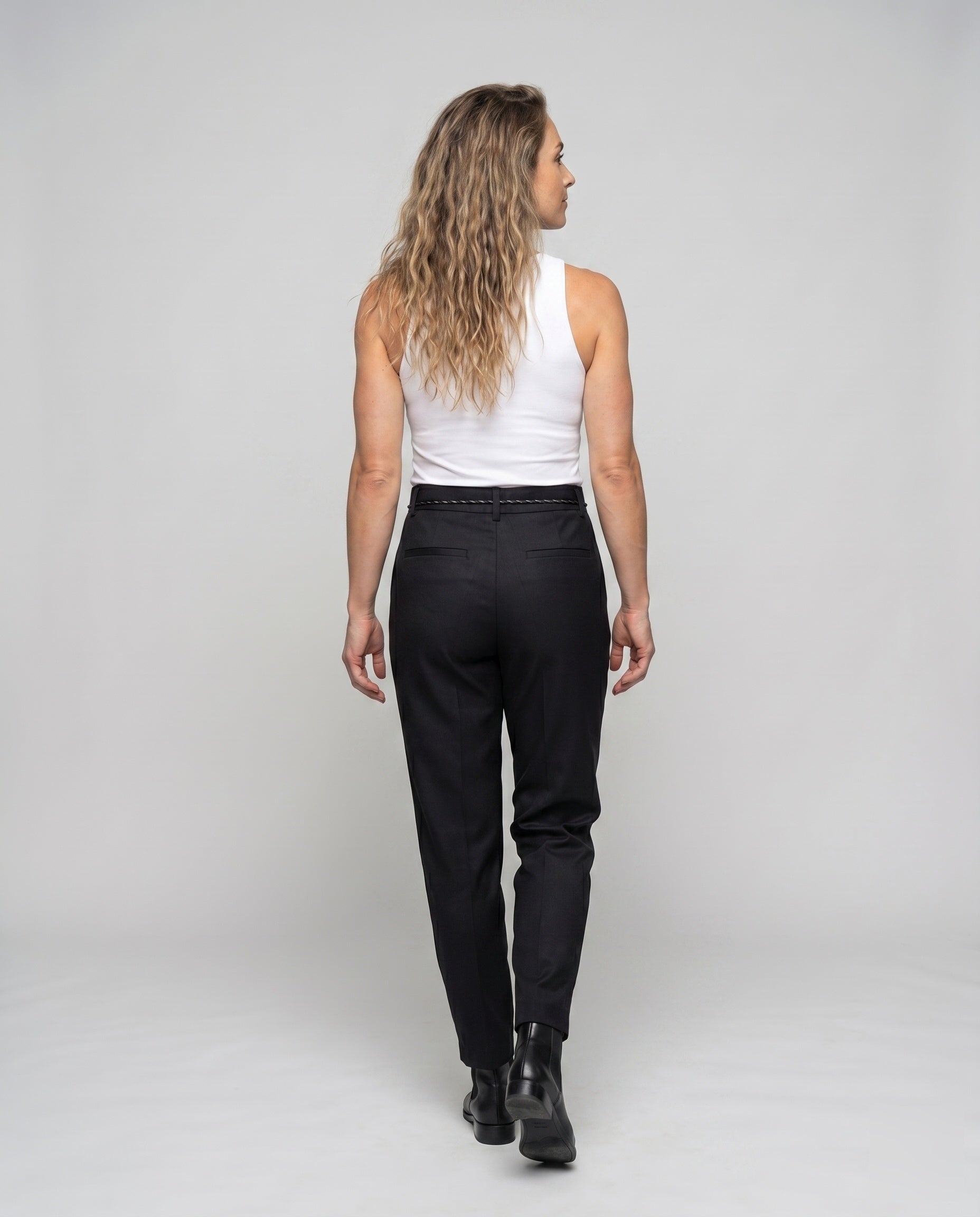 Product 15627223892298 - back_view