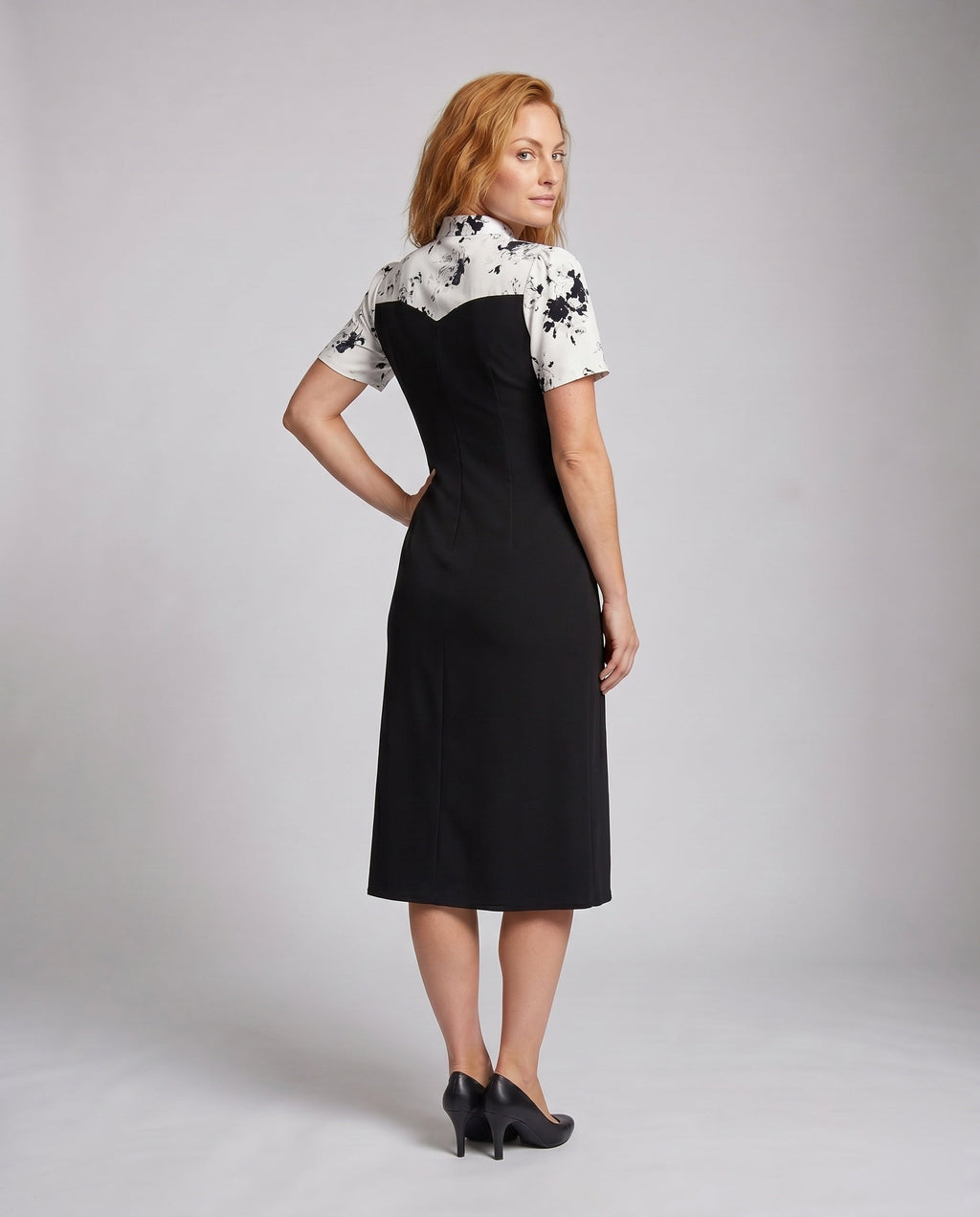 Product 15627244863818 - back_view