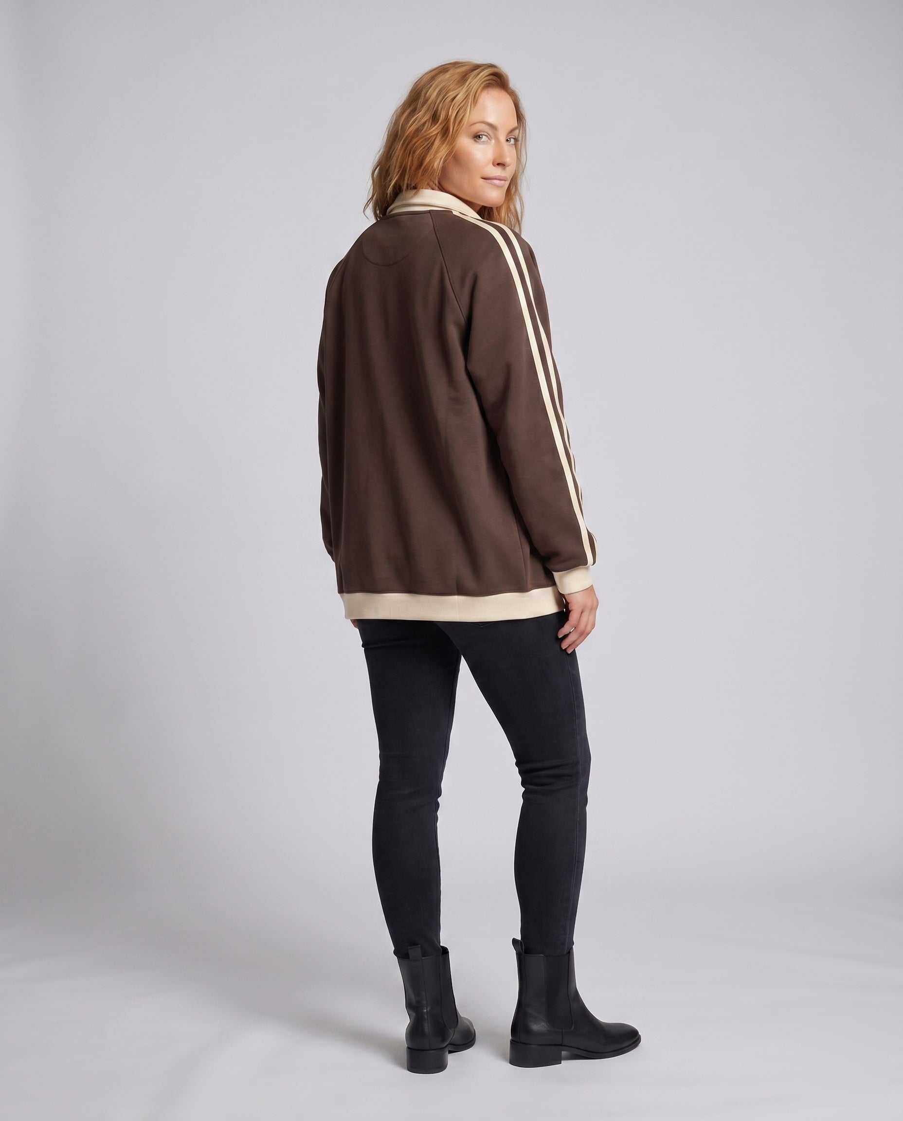 Product 15627262886218 - back_view