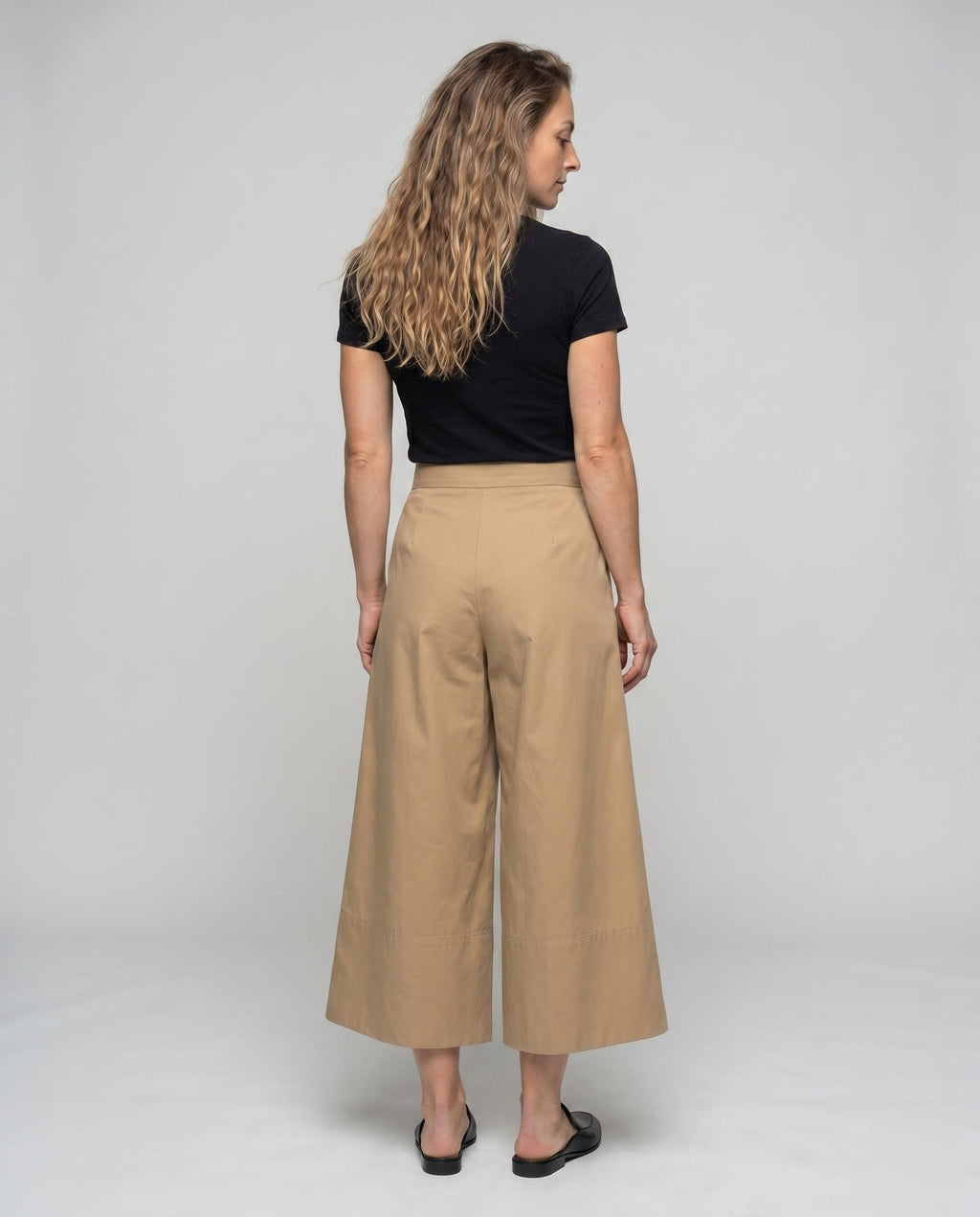 Product 15627272061258 - back_view
