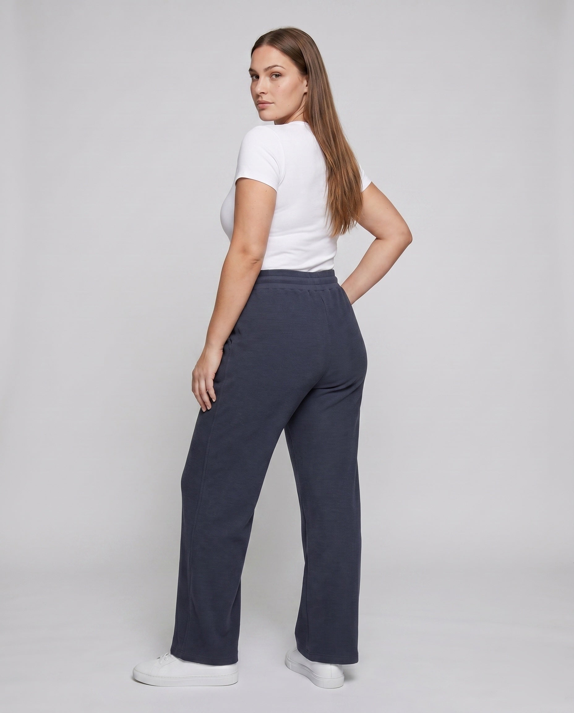 Product 15627289428298 - back_view