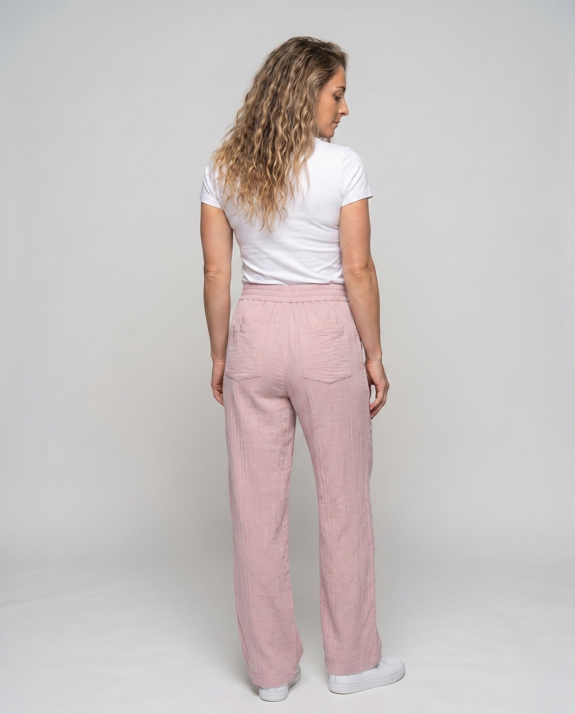 Product 15627289788746 - back_view