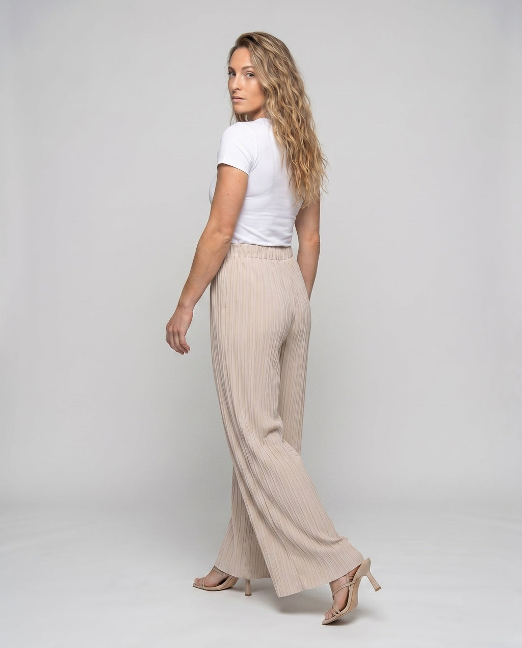 Product 15633170989386 - back_view