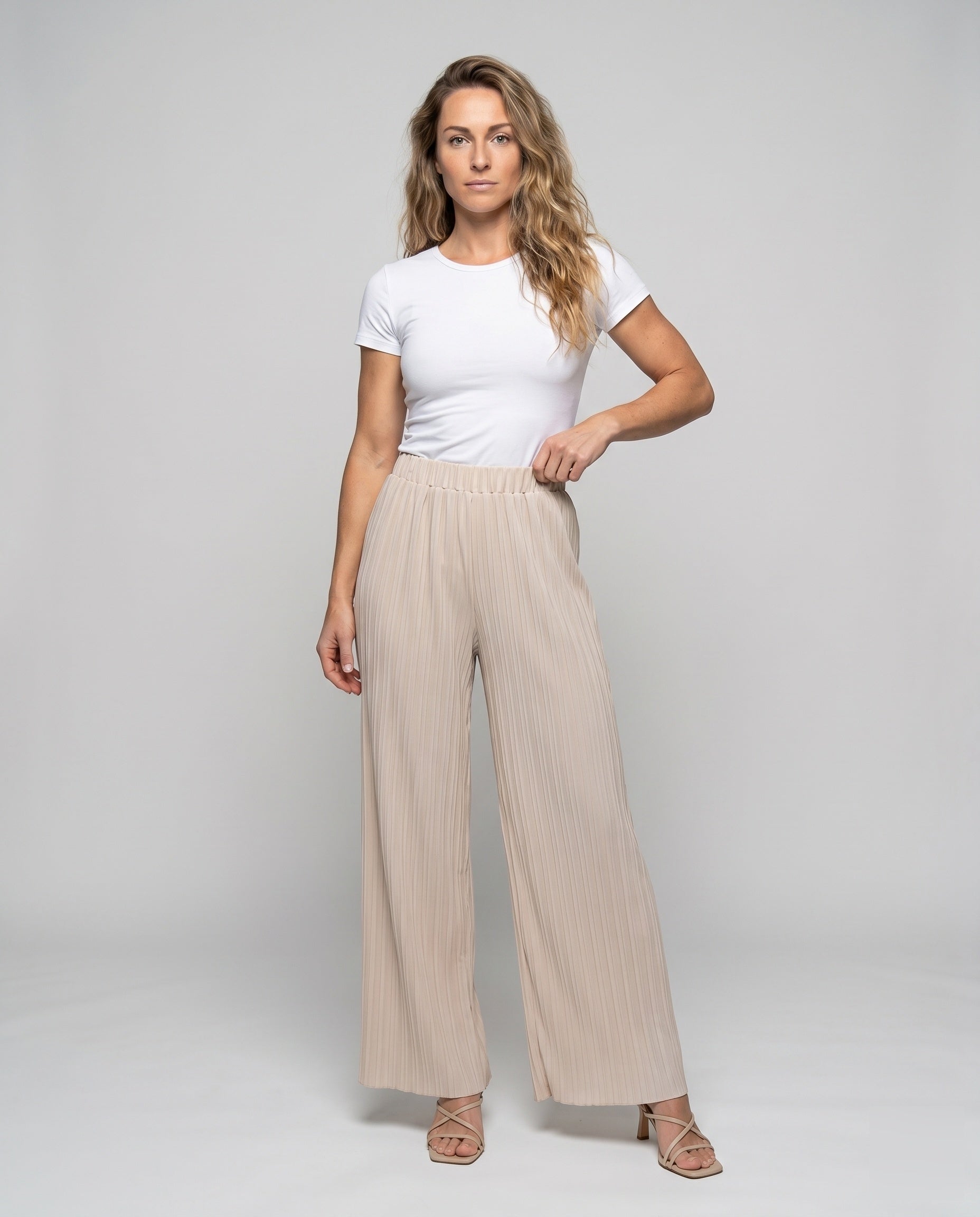 Product 15633170989386 - full_body_front