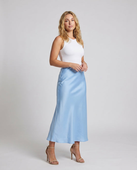 Product 15633171546442 - full_body_front