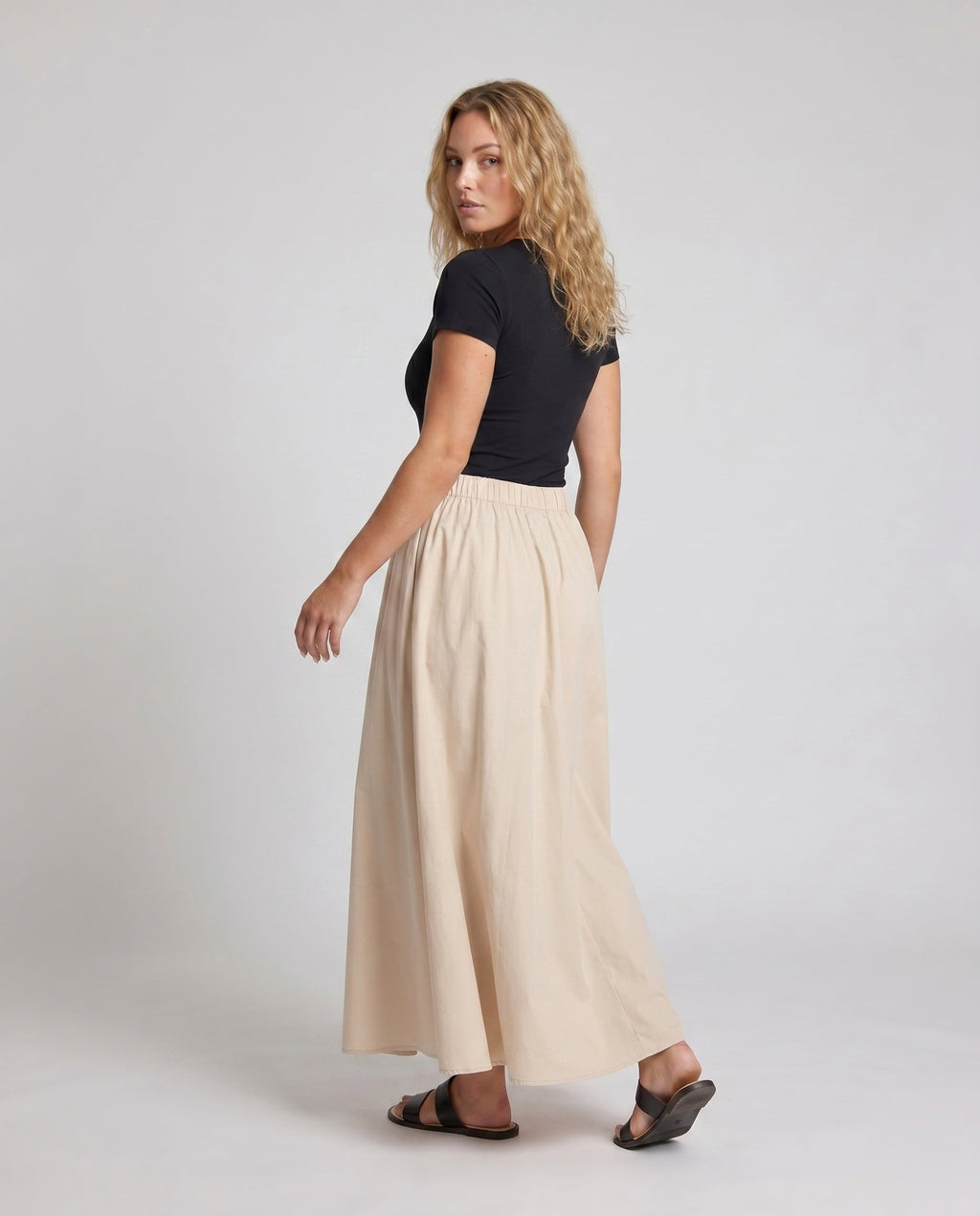 Product 15633176363338 - back_view
