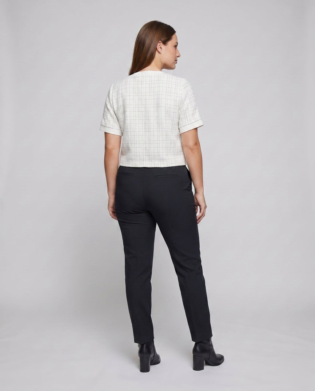 Product 15633229840714 - back_view