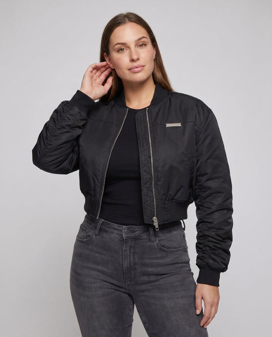 Product 15633260380490 - upper_body