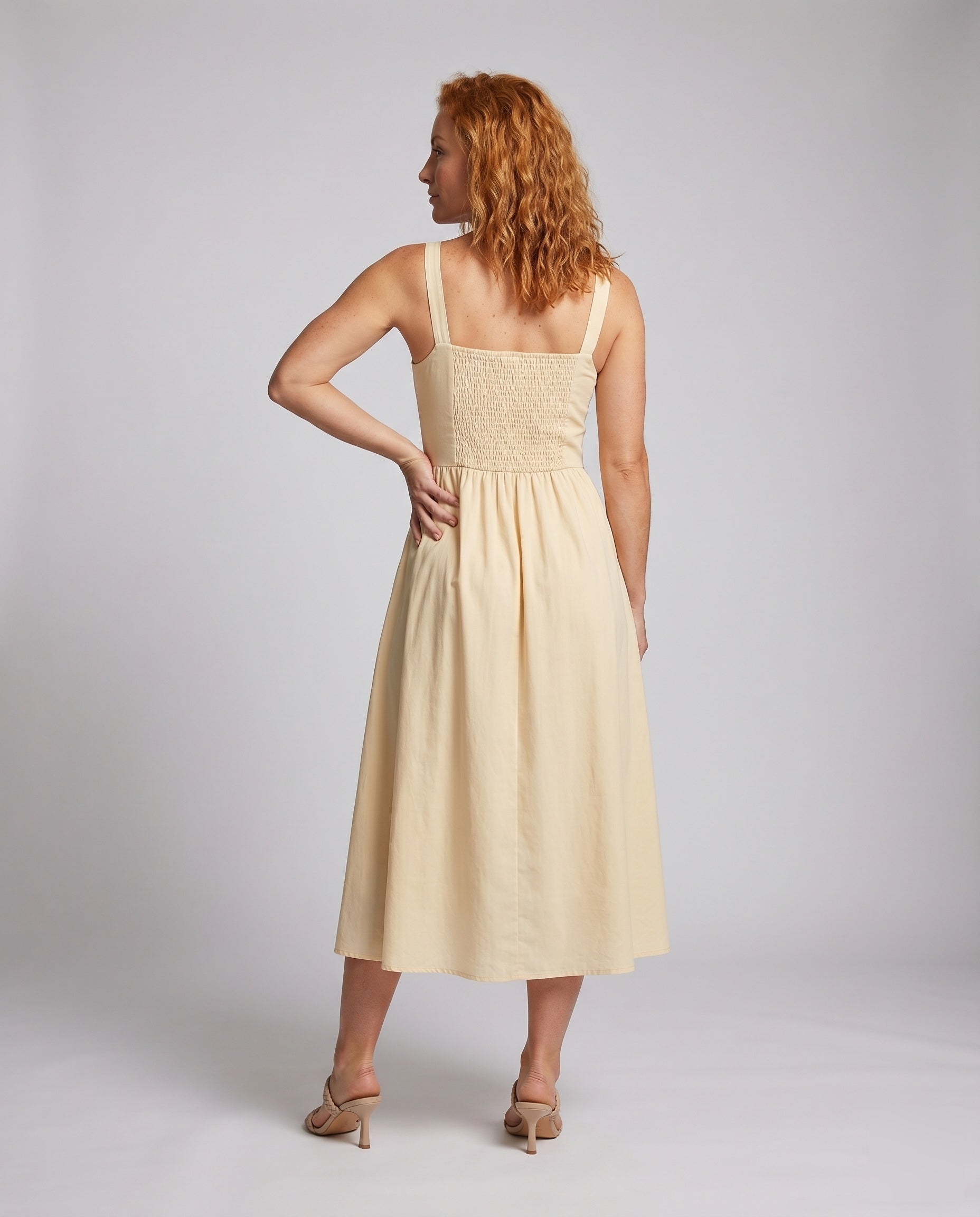 Product 15633273880906 - back_view
