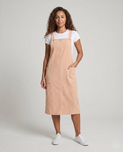 Damen Latzkleid mit bequemem Schnitt und praktischen Taschen