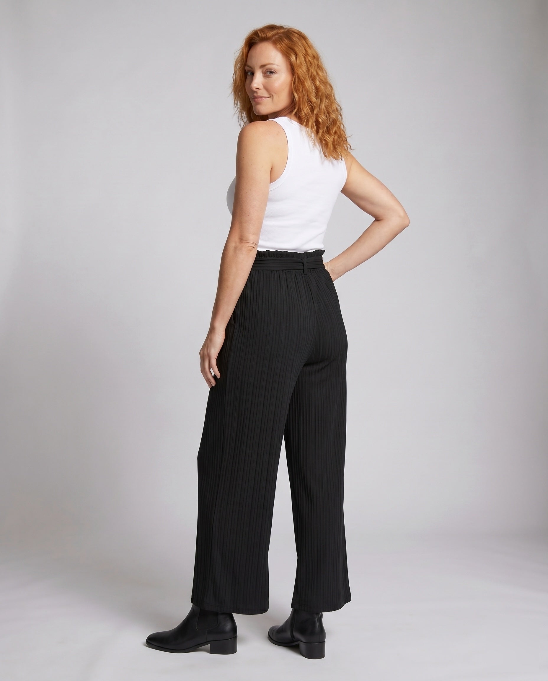 Product 15634919686474 - back_view