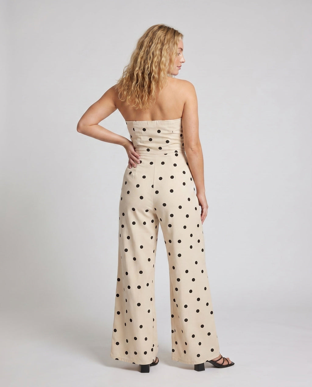 Product 15634929123658 - back_view