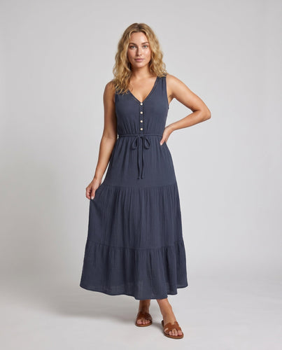 Damen Maxikleid mit Knopfleiste und Gürteldetail