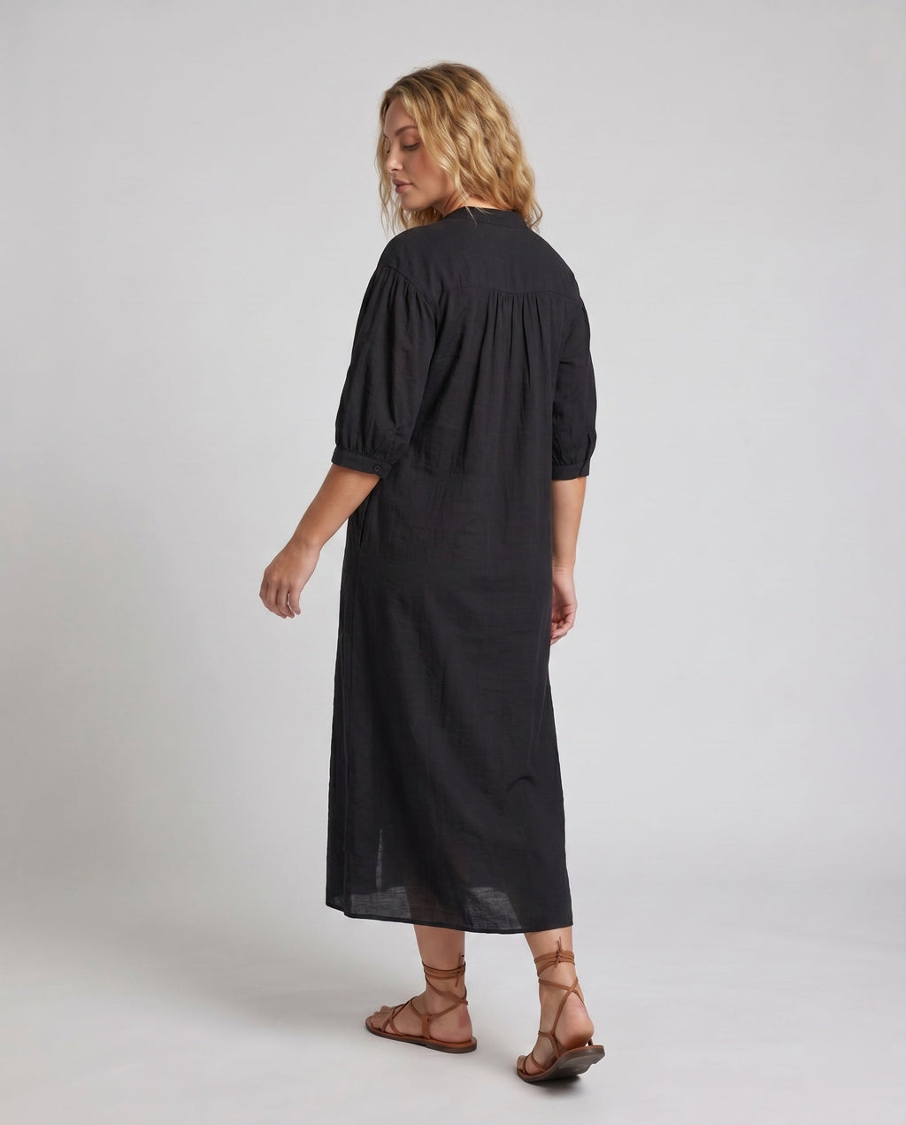 Product 15636295188810 - back_view