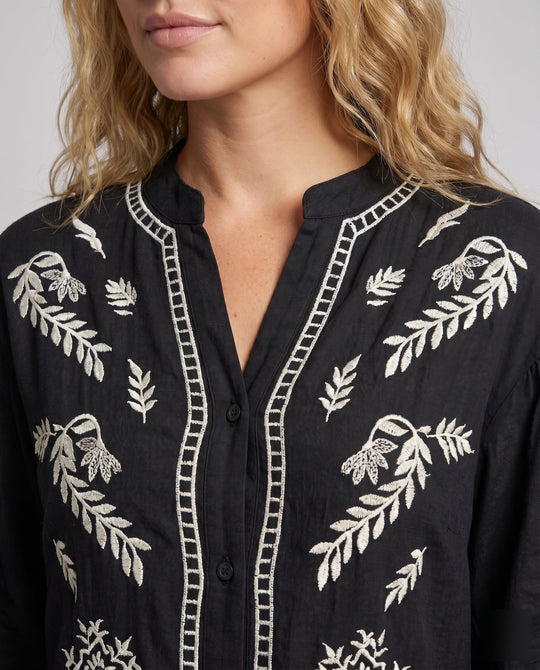 Product 15636295188810 - close_up_detail