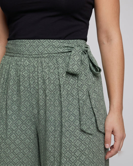 Product 15636321599818 - close_up_detail