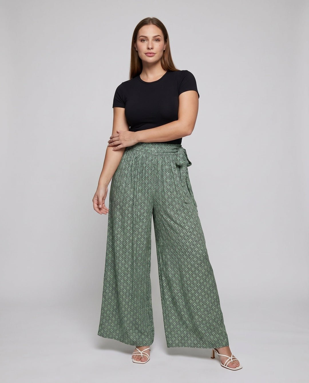 Product 15636321599818 - full_body_front